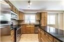 3-bedroom att/row/townhouse for rent in Hamilton — 8 - 470 Beach Boulevard (Photo 3)