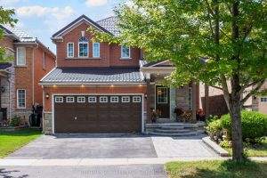 4-bedroom detached home for sale in Toronto — 8 Lampman Drive