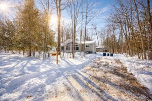 3-bedroom detached home for sale in Tiny — 8 Manitou Crescent