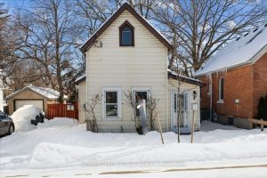 2-bedroom duplex home for sale in St. Catharines — 8 Tasker Street