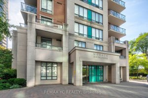 2-bedroom condo apartment for sale in Toronto — 802 - 28 Byng Avenue