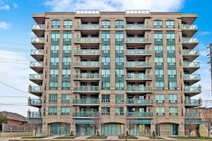 2-bedroom condo apartment for rent in Toronto — 803 - 920 Sheppard Avenue W