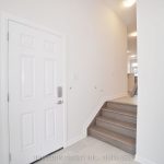 3-bedroom att/row/townhouse for rent in Ottawa — 803 Everbloom Lane (Photo 2)