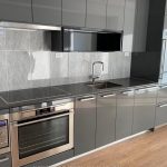 1-bedroom condo apartment for rent in Toronto — 805 - 117 Mcmahon Drive (Photo 1)