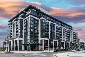 1-bedroom condo apartment for sale in Oakville — 810 - 405 Dundas Street W