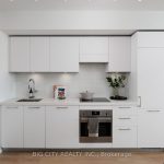 2-bedroom condo apartment for rent in Toronto — 813 - 36 Brentcliffe Road (Photo 3)