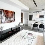 2-bedroom condo apartment for sale in Toronto — 813 - 55 Ontario Street (Photo 3)