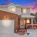 3-bedroom att/row/townhouse for sale in Ottawa — 82 Burlington Crescent (Photo 1)