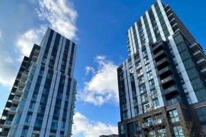2-bedroom condo apartment for sale in Vaughan — 820 - 60 Honeycrisp Crescent
