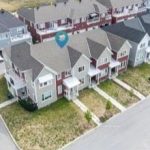 3-bedroom att/row/townhouse for sale in Ottawa — 834 Bascule Place (Photo 2)