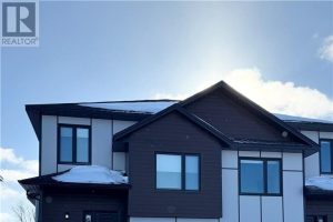 3-bedroom home for sale in Sudbury — 839 Woodbine Avenue