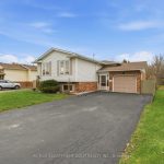 2-bedroom detached home for sale in Welland — 85 Rice Road (Photo 2)