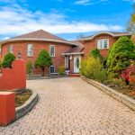 3-bedroom detached home for sale in St. Catharines — 85 Westgate Park Drive (Photo 1)