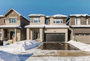 4-bedroom detached home for sale in Ottawa — 850 Cappamore Drive
