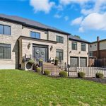 5-bedroom detached home for sale in Cambridge — 855 Avenue Road (Photo 4)