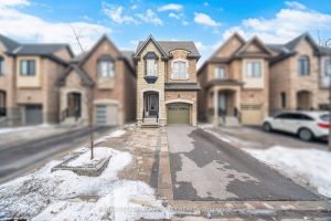 4-bedroom detached home for sale in Vaughan — 86 Hatton Garden Road