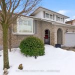 3-bedroom detached home for sale in Oshawa — 877 Mount Allan Avenue (Photo 2)