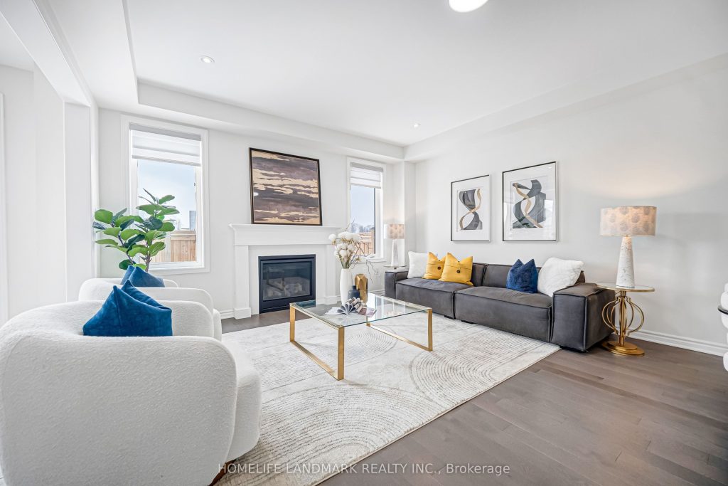 4-bedroom detached home for sale in Whitby — 89 Barkerville Drive (Photo 1)