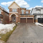 4-bedroom detached home for sale in Dufferin — 8 Passmore Avenue (Photo 5)