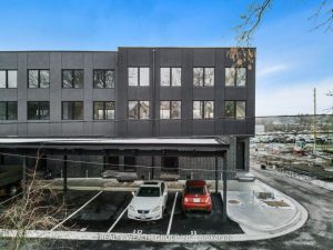 3-bedroom condo townhouse for rent in Newmarket — 9 - 59 Charles Street