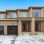 3-bedroom att/row/townhouse for sale in Welland — 9 Admiral Road (Photo 3)