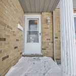 3-bedroom detached home for sale in London South — 9 Gerald Crescent (Photo 4)