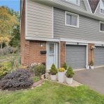 3-bedroom home for sale in Dundas — 90 Ann Street (Photo 4)