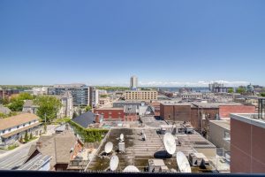 3-bedroom condo apartment for sale in Kingston — 902 - 223 Princess Street