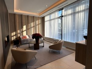 1-bedroom condo apartment for rent in Whitby — 905 - 1606 Charles Street