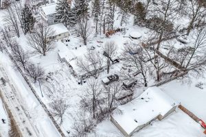 2-bedroom detached home for sale in Innisfil — 908 Innisfil Beach Road