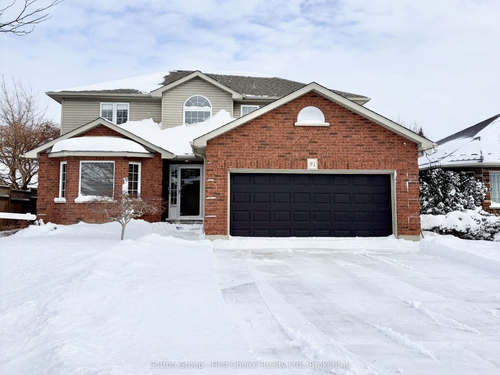 4-bedroom detached home for sale in Stratford — 91 Lightbourne Avenue (Photo 1)