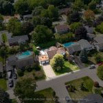 5-bedroom detached home for sale in Burlington — 912 Boothman Avenue (Photo 4)