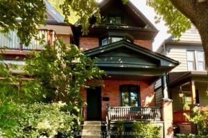 3-bedroom detached home for sale in Toronto — 92 Dagmar Avenue N