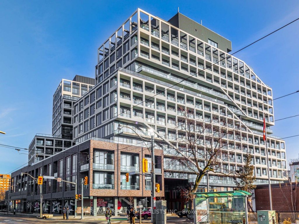 1-bedroom condo apartment for sale in Toronto — 920 - 115 Denison Avenue (Photo 1)