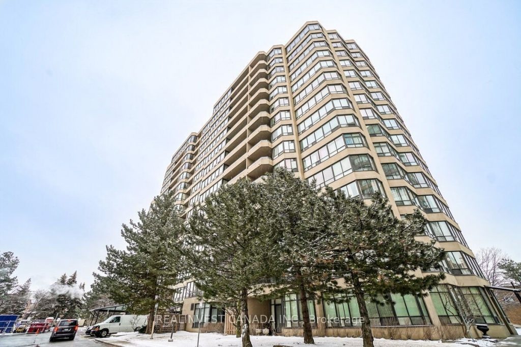 2-bedroom condo apartment for rent in Richmond Hill — 920 - 32 Clarissa Drive (Photo 1)