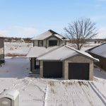3-bedroom detached home for sale in Belleville — 93 Raycroft Drive (Photo 3)