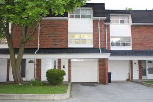 3-bedroom condo townhouse for sale in Toronto — 96 Trailridge Crescent