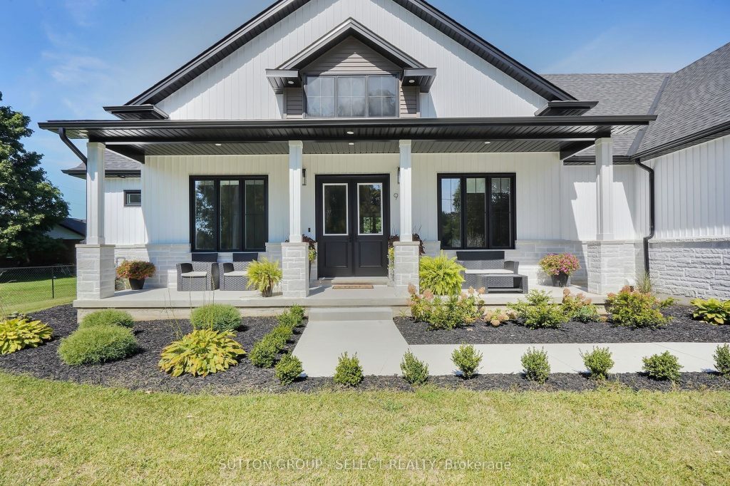 3-bedroom detached home for sale in Middlesex Centre — 97 Simcoe Avenue (Photo 1)
