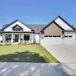 3-bedroom detached home for sale in Middlesex Centre — 97 Simcoe Avenue (Photo 2)