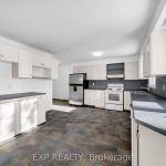 2-bedroom condo townhouse for sale in Ottawa — 98 Castlegreen Private (Photo 4)