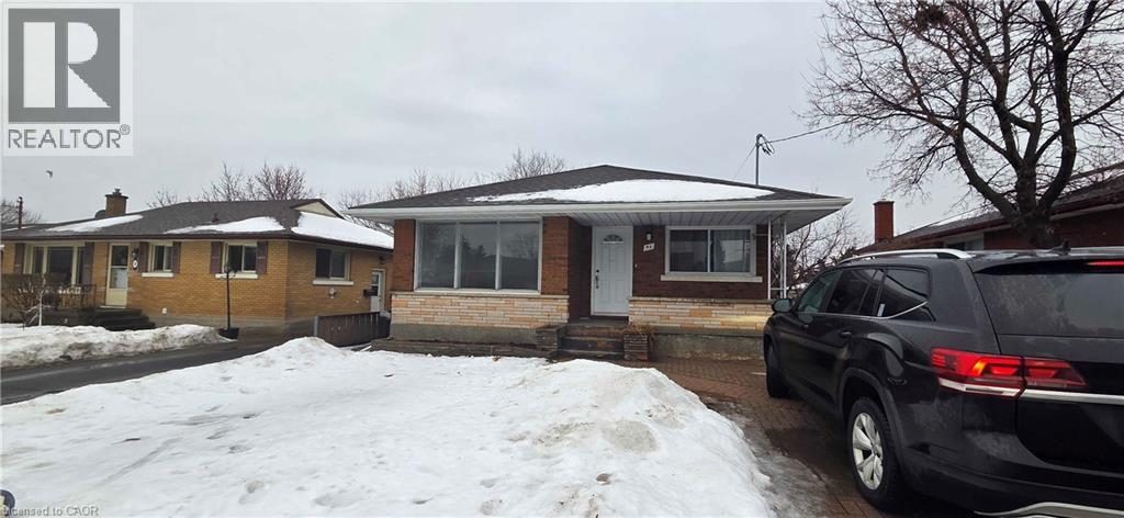 3-bedroom home for rent in Kitchener — A - 46 Munroe Street (Photo 1)