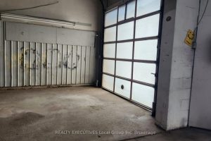 Studio investment home for rent in North Bay — B - 127 Pinewood Park Drive