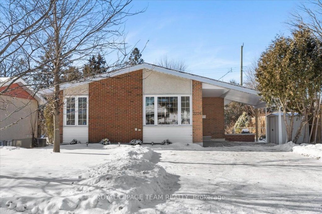 1-bedroom detached home for rent in Ottawa — B - 2226 Tawney Road (Photo 1)