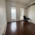 1-bedroom room home for rent in Toronto — B - 324 Spadina Avenue (Photo 2)