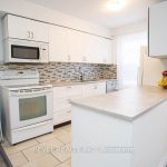 4-bedroom condo townhouse for rent in Brantford — B - 496 Grey Street (Photo 4)