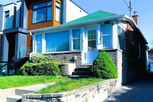 2-bedroom detached home for rent in Toronto — BSMT - 12 Villa Road