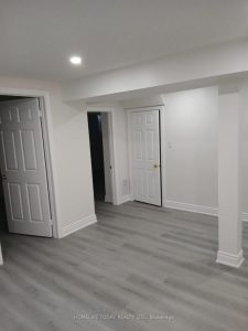 2-bedroom detached home for rent in Mississauga — Bsmt - 1325 Beauty Bush Court