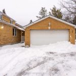 2-bedroom detached home for rent in Toronto — BSMT - 256 The Kingsway N/a (Photo 2)
