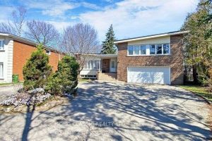 2-bedroom detached home for rent in Toronto — BSMT - 29 Bayhampton Court