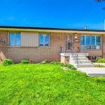 2-bedroom lower level home for rent in Oakville — BSMT - 383 Wentworth Street (Photo 3)